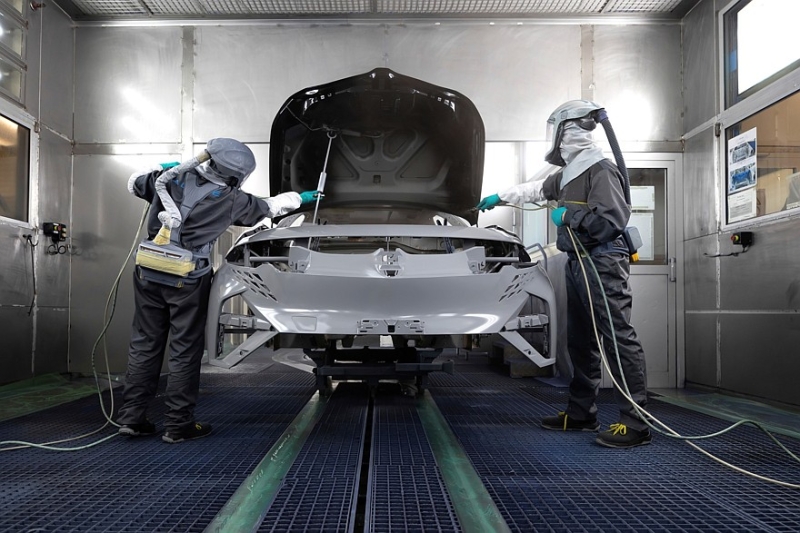 Серийный Alpine A390: три мотора, две версии, клиренс 152 мм и масса более 2,1 т