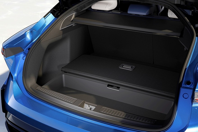 Серийный Alpine A390: три мотора, две версии, клиренс 152 мм и масса более 2,1 т