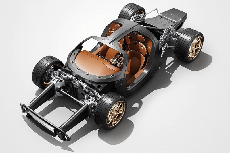 Серийный De Tomaso P72: завораживающие формы, мощный V8 и никаких экранов в салоне