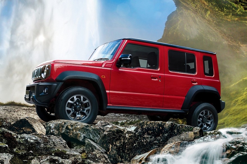 Suzuki увеличит производство пятидверного Jimny, за которым выстроилась гигантская очередь