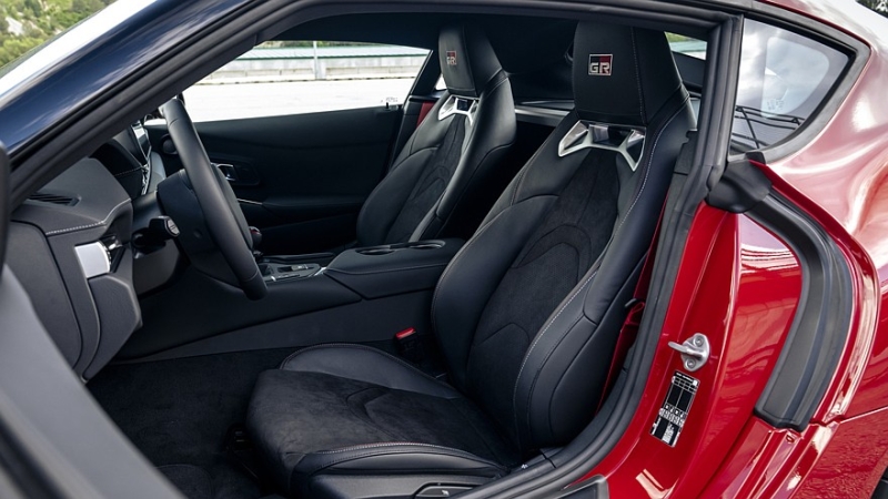 Toyota начала продавать две спецверсии спорткара GR Supra в Европе