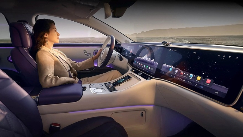 Трепещи, Maybach: на рынок выходит роскошный седан Maextro S800 от Huawei и JAC