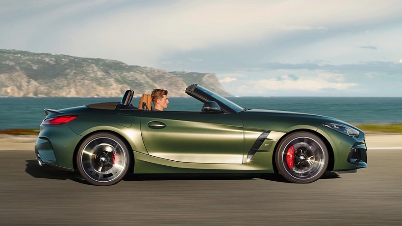 BMW продлит срок жизни актуального спорткара Z4