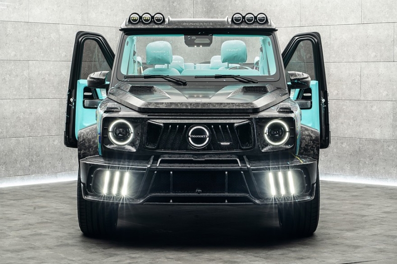 Брызги, усы и доллары: Mansory опять «порезала» G-класс и раскрасила его в стиле поп-арт