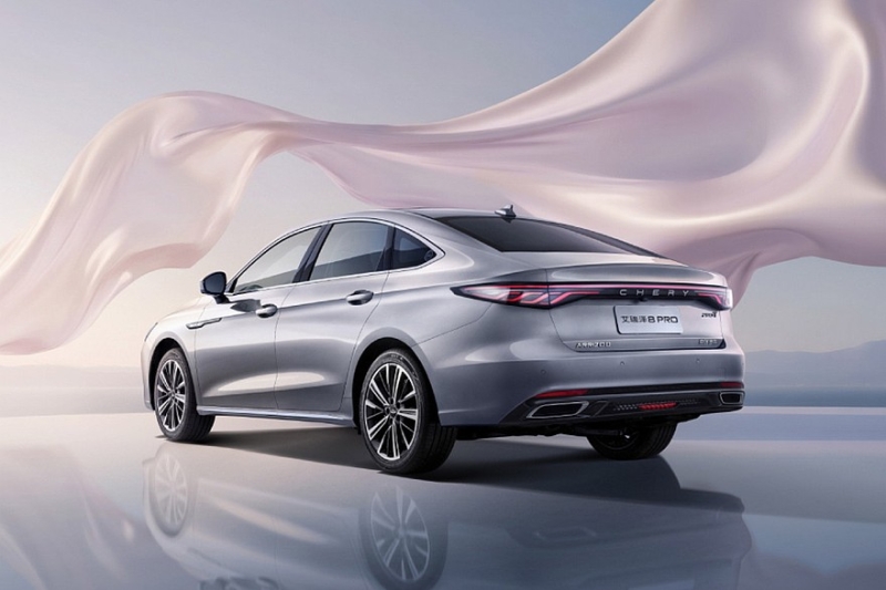 Chery Arrizo 8 Pro с мощным мотором готов к старту продаж: седан отличился внешне