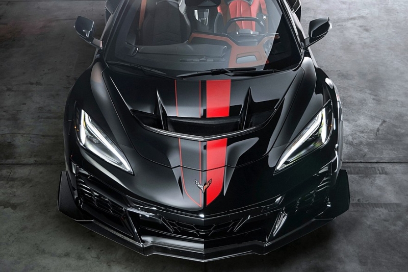 Chevrolet Corvette ZR1X: новая полноприводная гибридная топ-версия мощностью 1267 л.с.