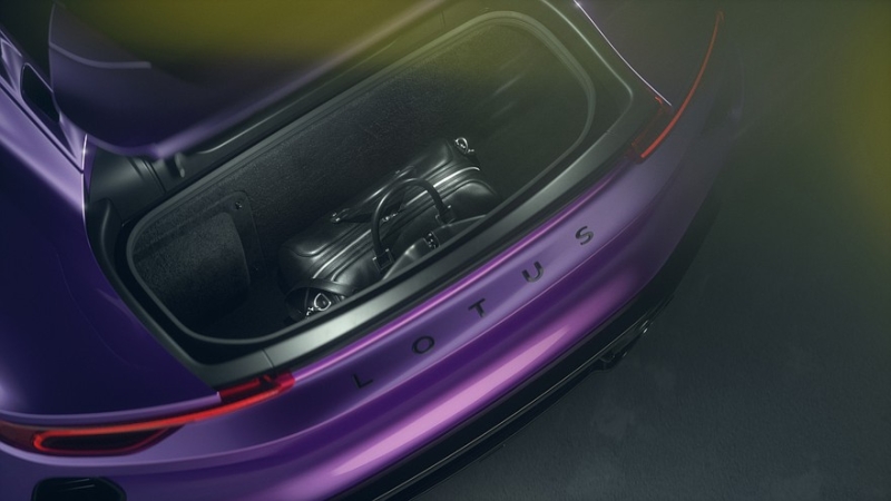 Cпорткар Lotus Emira получил обновки к 2026 модельному году