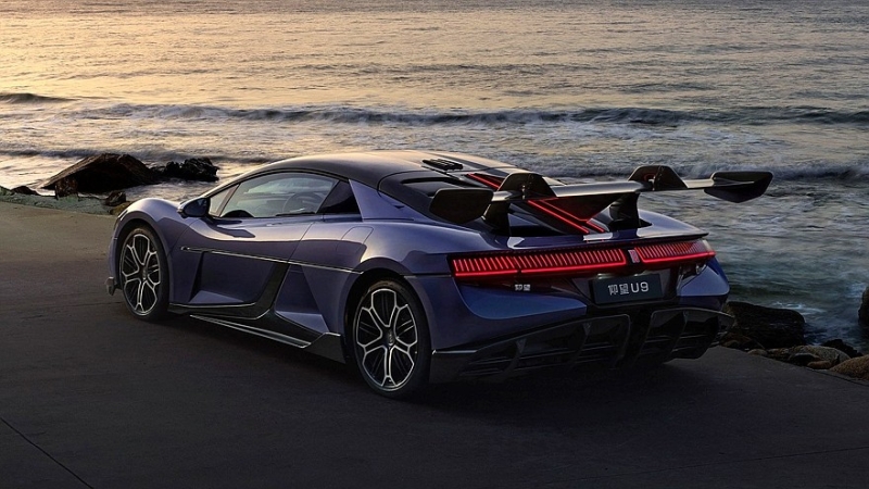 Дело чести: Yangwang U9 попытается установить новый рекорд Нюрбургринга