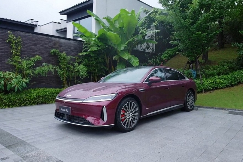 Флагманский седан Chery Fulwin A9L доступен к заказу: богатое оснащение, есть полный привод