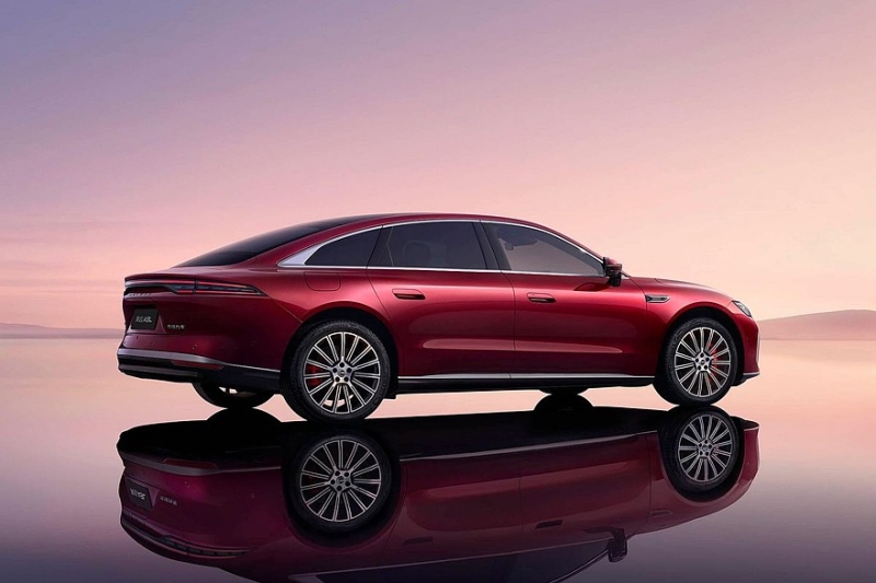 Флагманский седан Chery Fulwin A9L доступен к заказу: богатое оснащение, есть полный привод