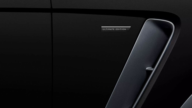 Jaguar прощается с V8: анонсированы последние экземпляры спецверсии кроссовера F-Pace