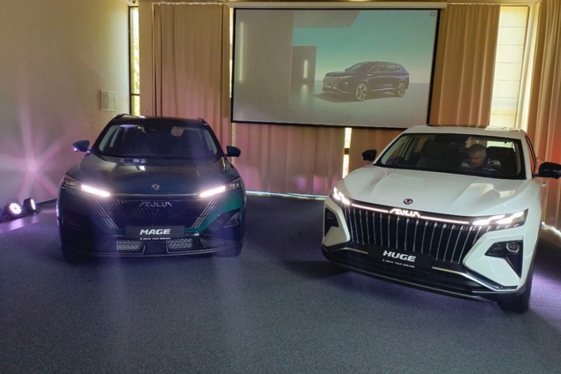 Новые кроссоверы Dongfeng Huge и Mage в России: комплектации и цены