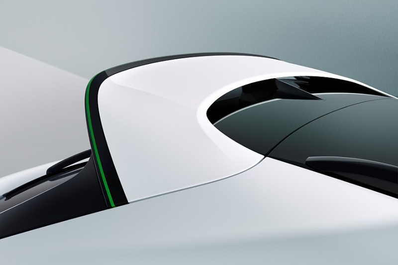 Обновлённый Bentley Bentayga Speed: минус 4 цилиндра, плюс 15 л.с. и дрифт-режим