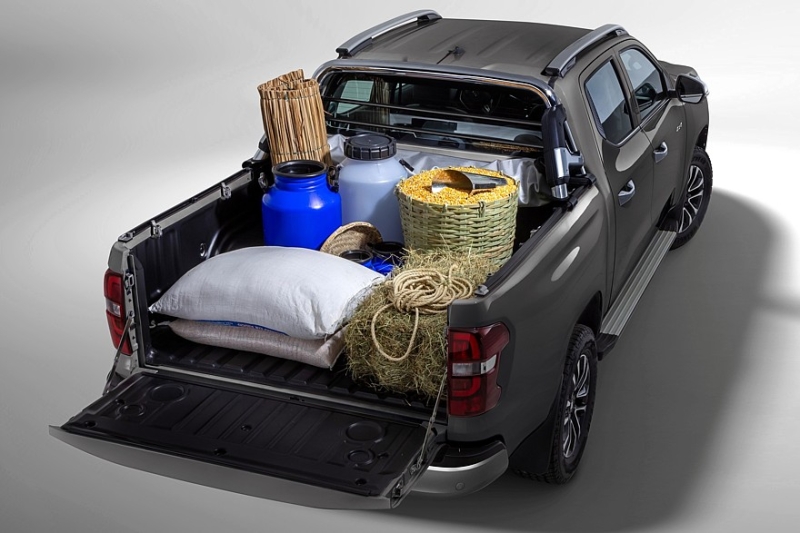 Обновлённый Fiat Titano: более мощный дизель, 8-ступенчатая АКП и подорожание