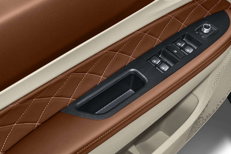 Обновлённый компакт Ora 03: версий стало меньше, но &laquo;подогретый&raquo; вариант GT оставили