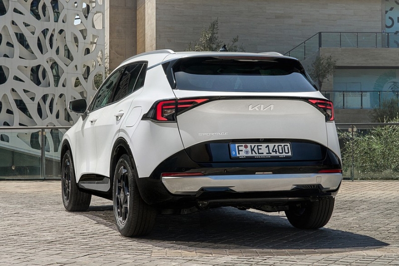 Обновлённый короткий Kia Sportage представлен официально