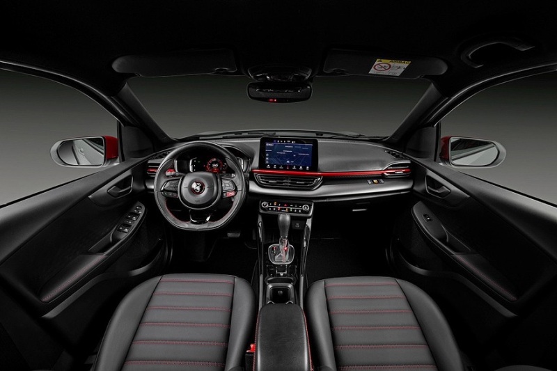 Обновлённый кроссовер Fiat Pulse: теперь и &laquo;горячая&raquo; версия от Abarth