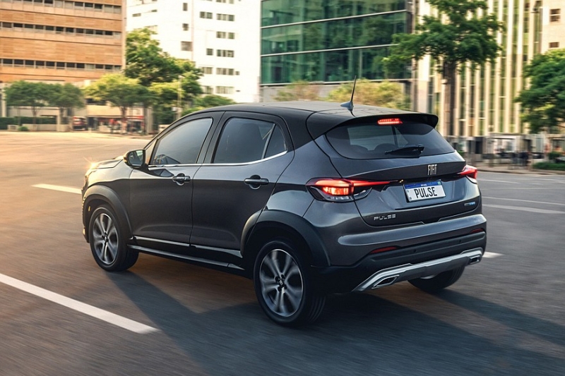 Обновлённый кроссовер Fiat Pulse: теперь и &laquo;горячая&raquo; версия от Abarth