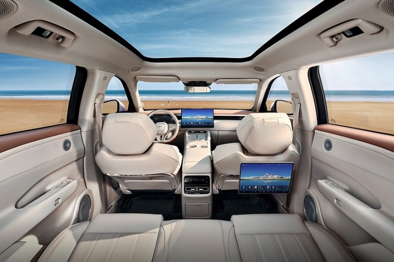 Обновлённый Voyah Free доступен к заказу: чуть дороже, но, вероятно, временно