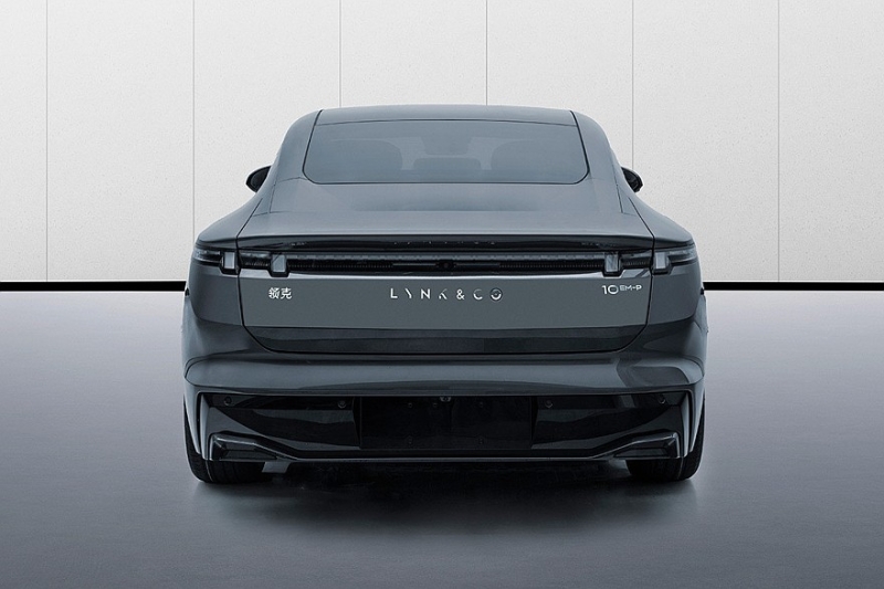 Полноприводный седан Lynk & Co 10 EM-P придёт на подмогу непопулярной модели Z10