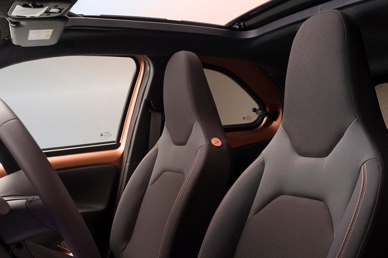 Рестайлинг принёс Toyota Aygo X новую начинку и &laquo;подогретую&raquo; версию GR Sport