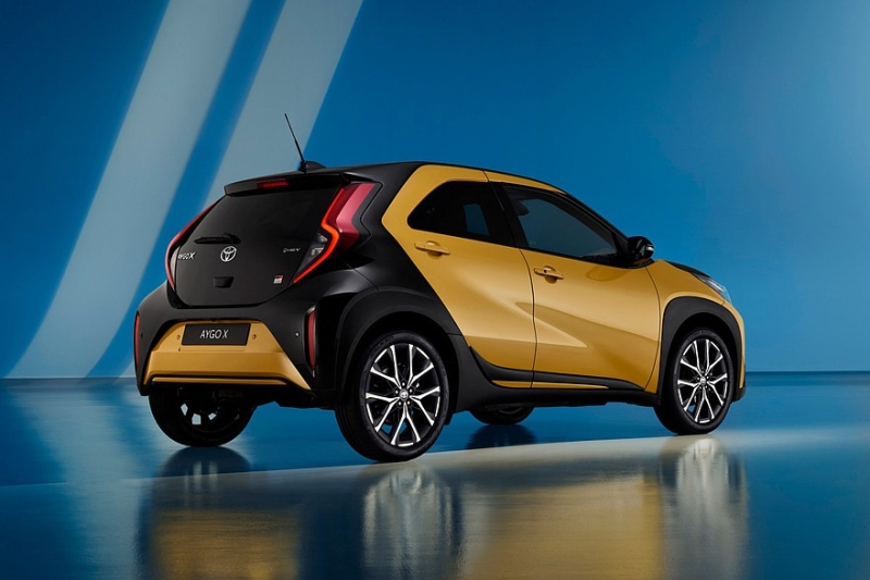 Рестайлинг принёс Toyota Aygo X новую начинку и &laquo;подогретую&raquo; версию GR Sport