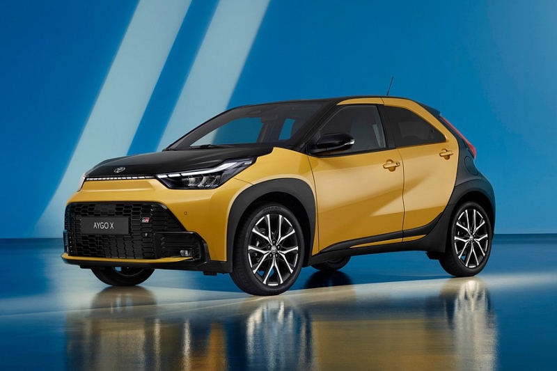 Рестайлинг принёс Toyota Aygo X новую начинку и &laquo;подогретую&raquo; версию GR Sport
