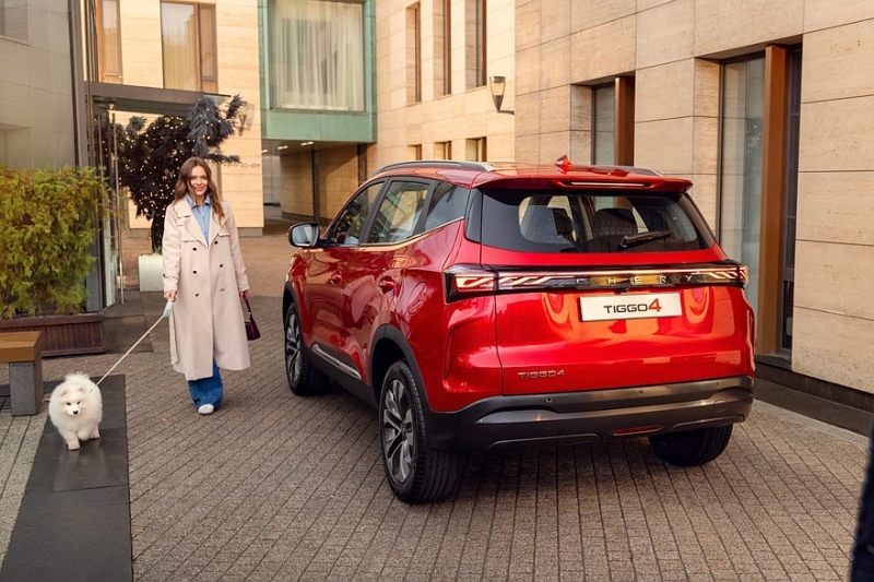 Рестайлинговый кроссовер Chery Tiggo 4 получил новую &laquo;базу&raquo; в РФ: атмосферник и механика