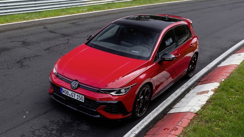Volkswagen Golf GTI отмечает 50-летие юбилейной версией с форсированным мотором