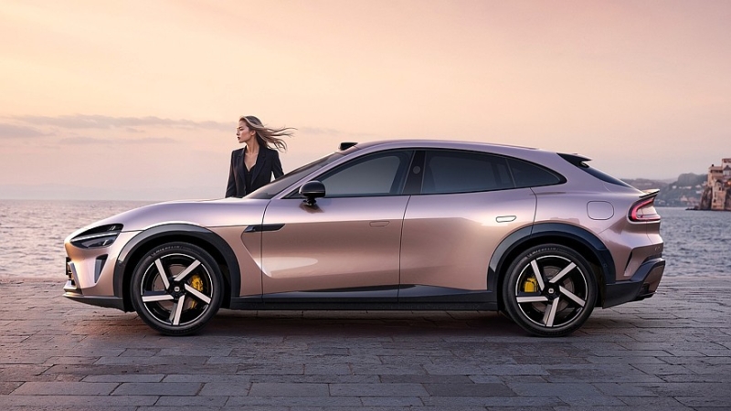 Xiaomi YU7 выходит на рынок в трёх версия и по более доступным, чем ожидалось, ценам