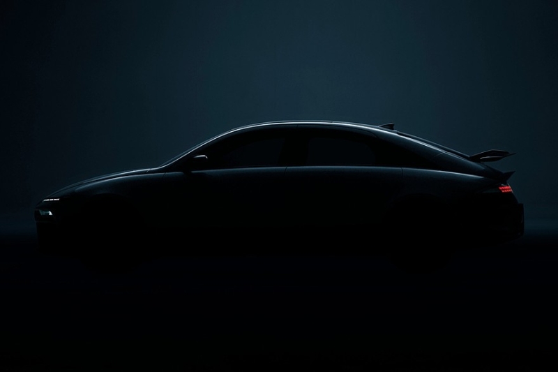 &laquo;Заряженный&raquo; седан готовится к дебюту: Hyundai Ioniq 6 N показался на новых тизерах