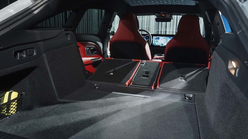 Mercedes-Benz CLA нового поколения: теперь и подросший в габаритах универсал