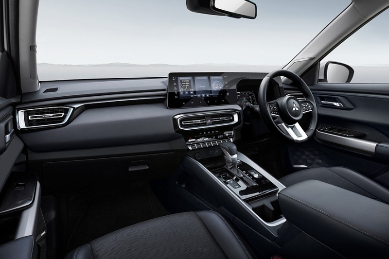 Новый кроссовер Mitsubishi Destinator доступен к заказу: в базе &ndash; дешевле младшего Xforce