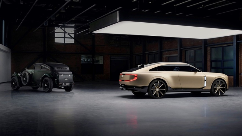 Программный концепт Bentley EXP 15: асимметричное кросс-купе без круглых фар