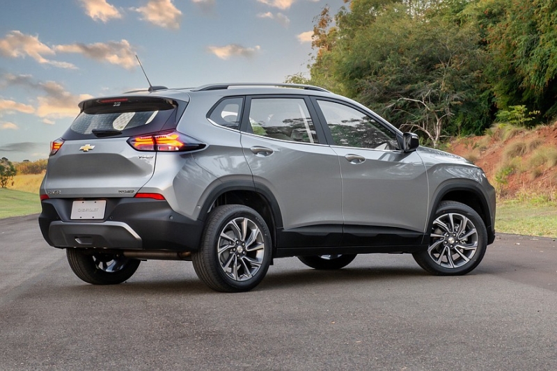 Рестайлинговый Chevrolet Tracker: новые подробности и «живые» фото