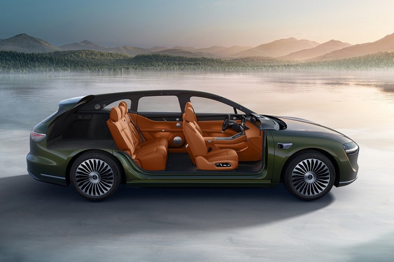 Большой универсал Stelato S9T от Huawei и BAIC: показан интерьер