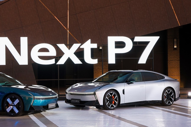 Эффектный лифтбек Xpeng P7 вызвал ажиотажный спрос после премьеры