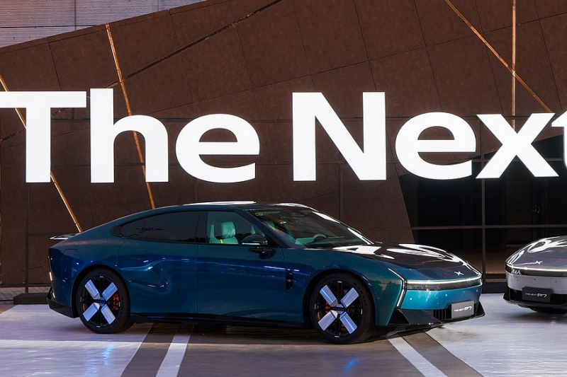 Эффектный лифтбек Xpeng P7 вызвал ажиотажный спрос после премьеры