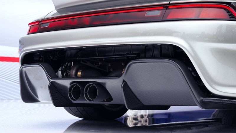 Gunther Werks F-26: &laquo;узкоглазый&raquo; 1000-сильный рестомод по мотивам Porsche 935