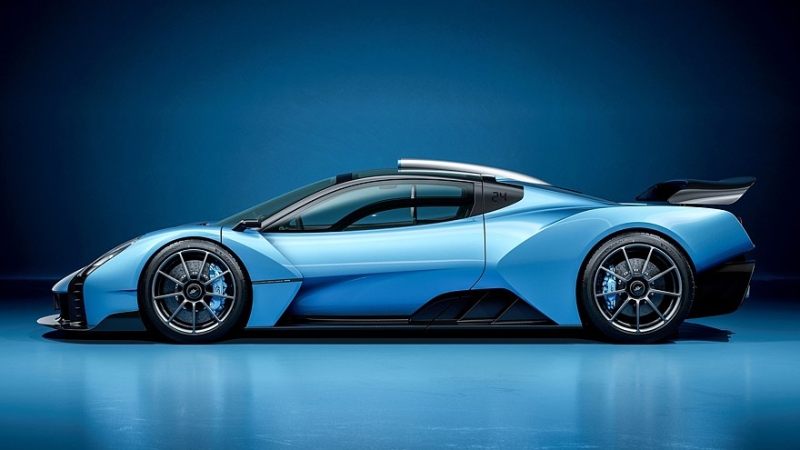 McLaren F1 реинкарнирован в двух суперкарах от Gordon Murray &mdash; S1 LM и Le Mans GTR