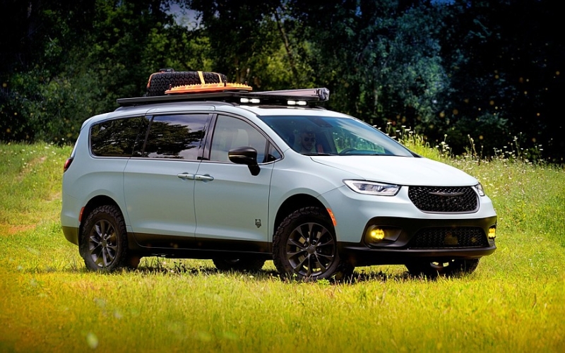 Минивэн Chrysler Pacifica прикинулся внедорожником: версия Grizzly Peak для турпоходов