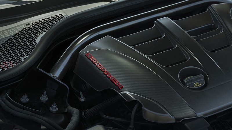 На американский рынок выходит новый бензиновый Dodge Charger