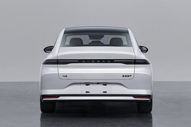 Nissan Teana вернётся в новом стиле, компанию ей составит седан Nissan N6