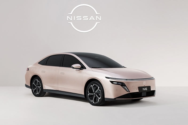 Новый седан Nissan N6 показали на официальных фото