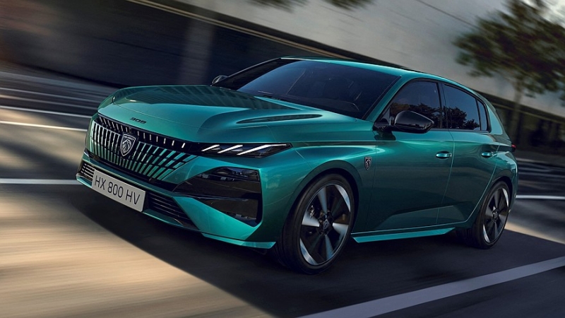 Обновлённый Peugeot 308: двухэтажные фары без подтёков и технические доработки