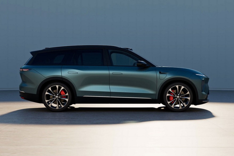 Роскошный кроссовер Nio ES8 перешёл в новое поколение: больше и мощнее