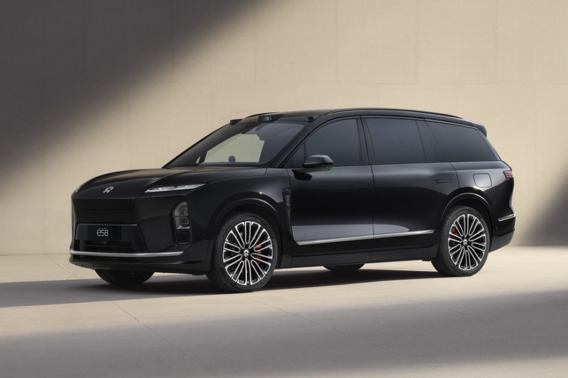 Роскошный кроссовер Nio ES8 перешёл в новое поколение: больше и мощнее