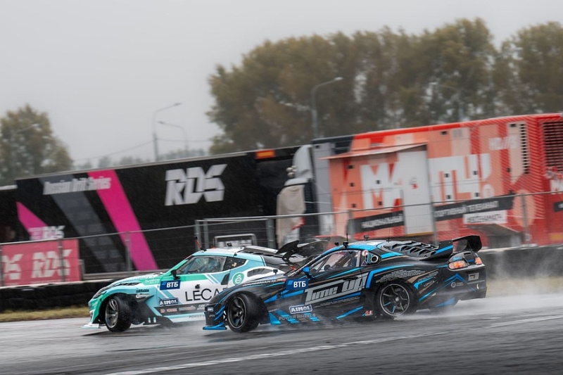 Тимофей Добровольский в сложнейших условиях одержал дебютную победу в RDS GP на &laquo;Красном кольце&raquo;