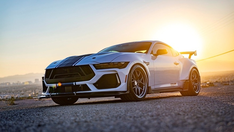 Трековый толстяк: представлен Shelby Super Snake-R на базе Ford Mustang Dark Horse
