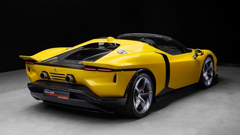 Ferrari 849 Testarossa: легендарное имя и знакомая plug-in гибридная силовая установка